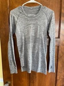 Camiseta LULULEMON Mujer 6 Tech Mangas Largas Crew Gris Calentado - Imagen 1 de 10