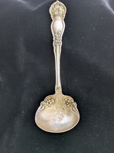 Antique Silver Plate Wm Rogers & Son Arbutus Gravy Ladle Marked Nov 29 1910 AA - Picture 1 of 6