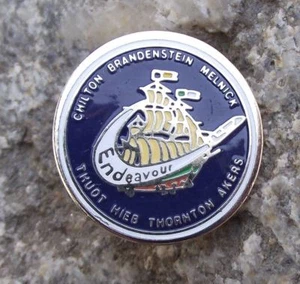 NASA Space Shuttle STS 49 Endeavour Intelsat Rescue Mission Tie Pin Badge - Picture 1 of 2