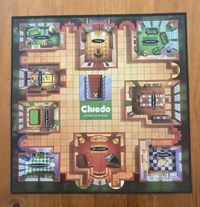 Cluedo , Board Game , Fold Up Board , Vintage - Picture 1 of 2