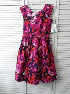 Children Dresses - Picture 1 of 1