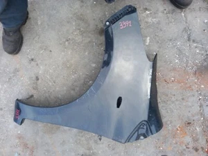 PARAFANGO ANTERIORE SINISTRO Toyota Yaris 2 serie 2007 3391 13    - Foto 1 di 6