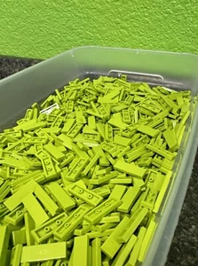 💚 x500 neue Lego limettengrüne Fliesen 1x3 glatt MOC Mosaik Kunst Gebäude Großpackung Posten - Bild 1 von 1