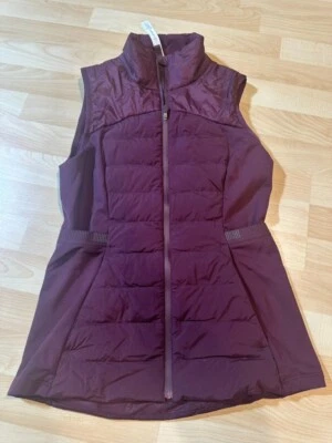 Lululemon Vest 6 Maroon Red Down for It All Vest Shine Night Sea Zip Lightweight - Image 1 of 4