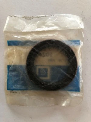 84 85 86 87 88 89 90 91 Corvette Timing Cover Seal Part # 10243247 Crankshaft  - Image 1 of 2
