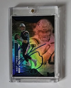 Mac Jones 2022 Panini Illusions #67 Autographed, Holographic, NM-MINT!   - Picture 1 of 14