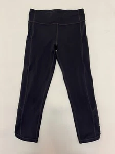 Athleta Girl Spring Forward Capri Crop Tights Size XL-14 Pockets Gym Comfort EUC - Picture 1 of 11