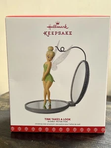 Hallmark Ornament TINK TAKES A LOOK Tinkerbell Disney Peter Pan 2017 - Imagen 1 de 2