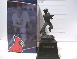 2007 RED SCHOENDIENST ST. LOUIS CARDINALS RÉPLICA ESTATUA FIGURA SGA COMO NUEVA - Imagen 1 de 4