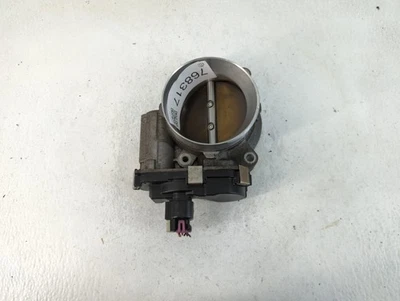 Carrocería del acelerador Chevrolet Avalanche 1500 UOV3I Foto 1 de 4