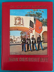 1970 Marine Corps Recruit Depot Year Book San Diego Platoon 2128 USMC - Picture 1 of 2