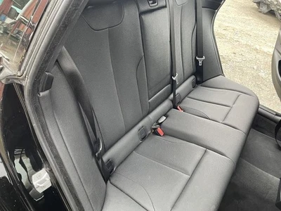 BMW 330i GT 2017-2019 asiento trasero 2ND cuero negro plegable trasero gran cupé Foto 1 de 4