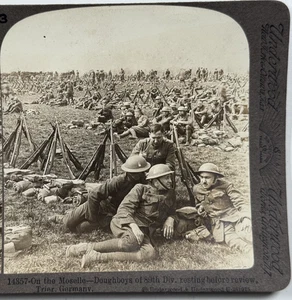 Doughboys of The 89th Division Resting, Trier, Germany WWI Stereoview Underwood - Bild 1 von 4