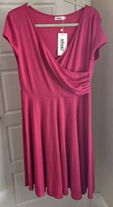 NWT Missky Woman’s Casual Short Sleeve V-neck Wrap MIDI Dress Hot Pink Size L - Picture 1 of 11