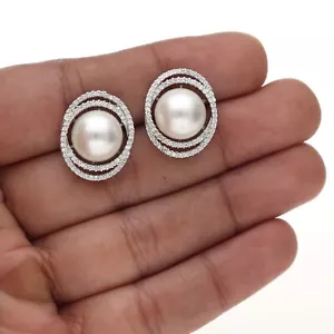 Aretes clásicos de doble halo de circonita cúbica y perlas - Imagen 1 de 6