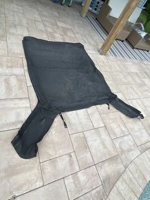 Pavement Ends Soft Top lona de substituição 97-06 Jeep Wrangler TJ preto 1997-2006 - Imagem 1 de 4