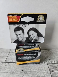 Kodak Select Black & White Film Photography 400 35mm 24 Exp Film 03/2008 As Is - Picture 1 of 4