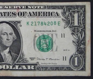 2017 $1 (ONE DOLLAR) - NOTE - SERIAL NUMBER - SHIFT HIGH "8" - ERROR - Picture 1 of 3