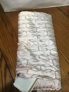 Pottery Barn Amelia Samt Krippe Rock Kinderzimmer Baby Bettwäsche Rouge - Bild 1 von 1
