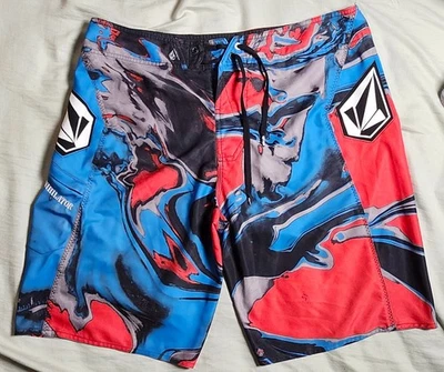 Volcom Vintage Board Shorts Swim Trunks Size 36 Vintage - Image 1 of 4