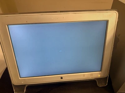 Apple Cinema HD Display M8536 23" LCD Monitor DVI 1920 x 1200! - Image 1 of 4