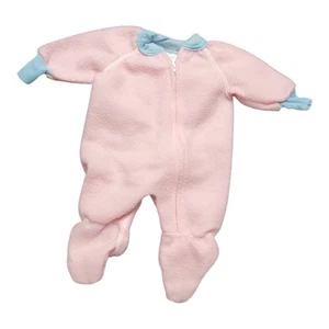 Vintage Gerber Baby rosa Fleece-Schlafanzug mit Füßen 0-6 Monate blauer Rand - Bild 1 von 8