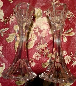 Pair of 2 Irish Rose 24% Handmade in Czech Republic Candle Sticks - Picture 1 of 4