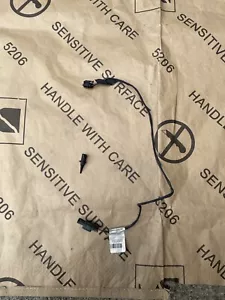 2017-2019 Mercedes-Benz GLS front bumper temperature sensor harness A2925409305 - Picture 1 of 5