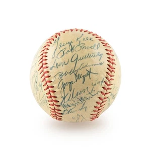 1955 Chicago White Sox Team Signed Baseball - Beckett COA - Nellie Fox Minoso - Picture 1 of 7