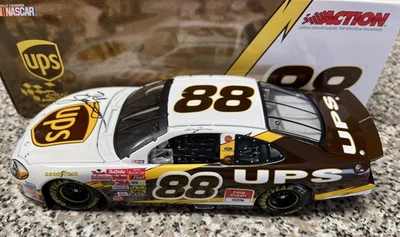 UPS de acción firmado #88 Dale Jarrett 2003 diecast 1/24 Foto 1 de 4