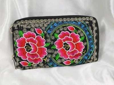 Guatemala Bordado Rosa Mexicano Floral Algodón Cremallera Cartera Bolso sin asas Foto 1 de 4