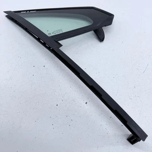 PEUGEOT 208 MK1 WINDOW GLASS QUARTER 3DR OSF RH DRIVER FRONT RIGHT SIDE 12-15 - Picture 1 of 16