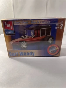 AMT ERTL scala 1/25 a scelta dell'acquirente Surf Woody model kit nuovo sigillato 31921 2003 - Foto 1 di 13