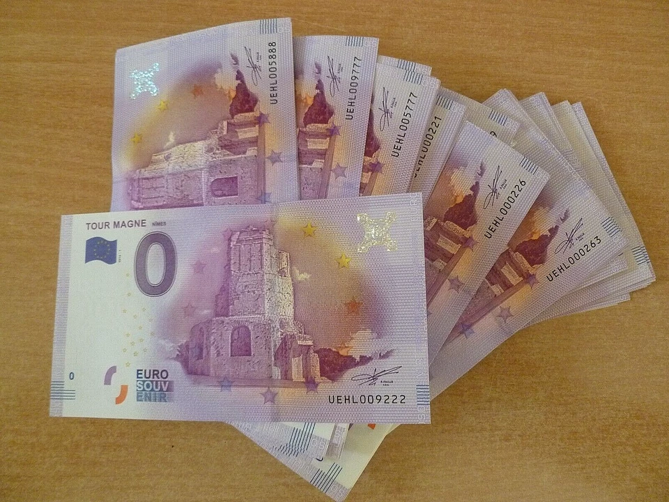 30  TOUR MAGNE  -- BILLET TOURISTIQUE 0 EURO 2016 -- - Photo 1/1