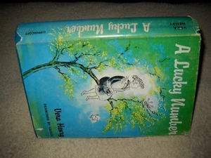 A LUCKY NUMBER BY VERA HENRY 1957 W/ DUST JACKET, ILLUSTRATED BY VASILIU, VTG - Bild 1 von 7