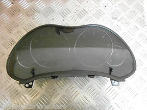 Toyota Avensis 2003 T25 2.0 D4D Uhren Tacho Kombiinstrument 83800-05640-H - Bild 1 von 4