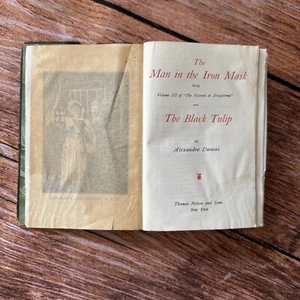 Vintage Alexandre Dumas Der Mann mit eiserner Maske & schwarzer Tulpe Thomas Nelson & Son's - Bild 1 von 6