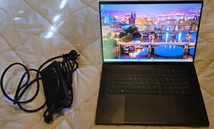 Razer Blade 16" - RTX 4080 - i9-13950HX - 32GB RAM - Picture 1 of 3