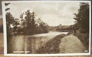 RPPC Postal RIVER LAGAN BELFAST Irlanda del Norte Regente Bellas Artes Foto Real - Imagen 1 de 2