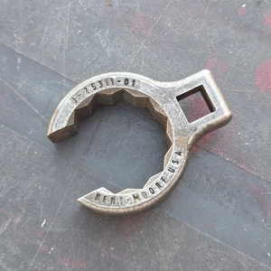 Kent-Moore 1-1/2" 1/2" Dive 12 point Crowfoot Flare Nut Wrench J-25311-01  - Picture 1 of 6