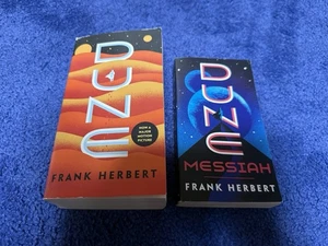 Dune and Dune Messiah Paperback lot Frank Herbert - Picture 1 of 4