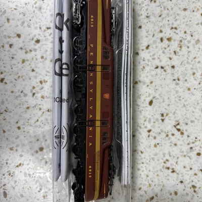 Bachmann N-Scale DCC Sound Value Equipped Locomotive Pennsylvania 4913 Red 5 - Image 1 of 4