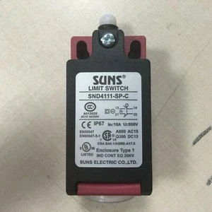 1PCS  SUNS SND4111-SP-C   limit switch - Picture 1 of 3