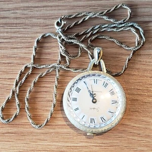 Reloj Colgante Sheffield Vintage FUNCIONANDO Número Romano Oro Plata Dos Tonos W1 - Imagen 1 de 10
