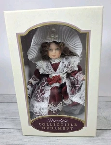 Vintage Porzellanpuppe viktorianischer Stil Weihnachtsschmuck DG Creations verpackt - Bild 1 von 7