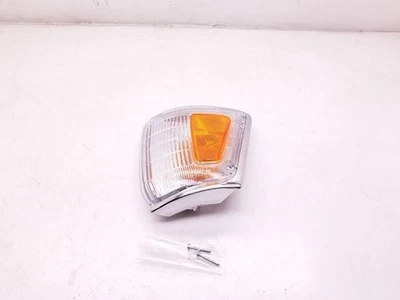 89 90 91 92 93 94 95 TOYOTA PICKUP Driver Corner/Park Lamp-turn 81520-89134 - Image 1 of 4