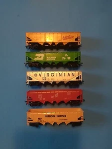 ho scale 5 car 4 bay hopper car train lot - Picture 1 of 12
