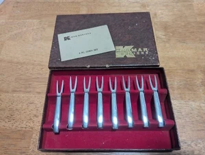 Vtg Kalmar Italy Designs Corn Holder/Hors D'oeuvre/Charcuterie Forks MCM Set 8 - Picture 1 of 4