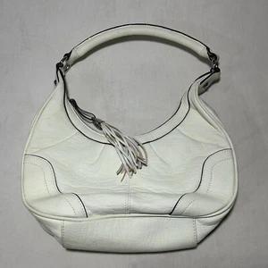 Elfenbein Leder Handtasche mit Chrombesatz und Quaste 12 x 6 viele Taschen! - Bild 1 von 5