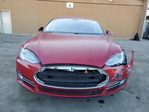 2013 Tesla Model S Hood Bonnet Panel RED S60 OEM PICKUP ONLY! IQ WILL FIT 12-15 - Picture 1 of 12